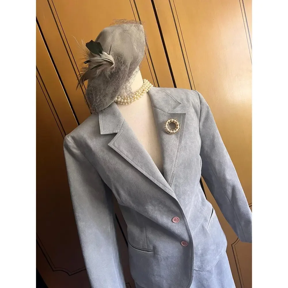 Vintage skirt suit in dove grey Ultrasuede, size 14